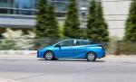 Toyota Prius XLE AWD-e 2019 года (NA)